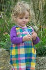 Latzhose farbig karriert von Frugi - Image 2