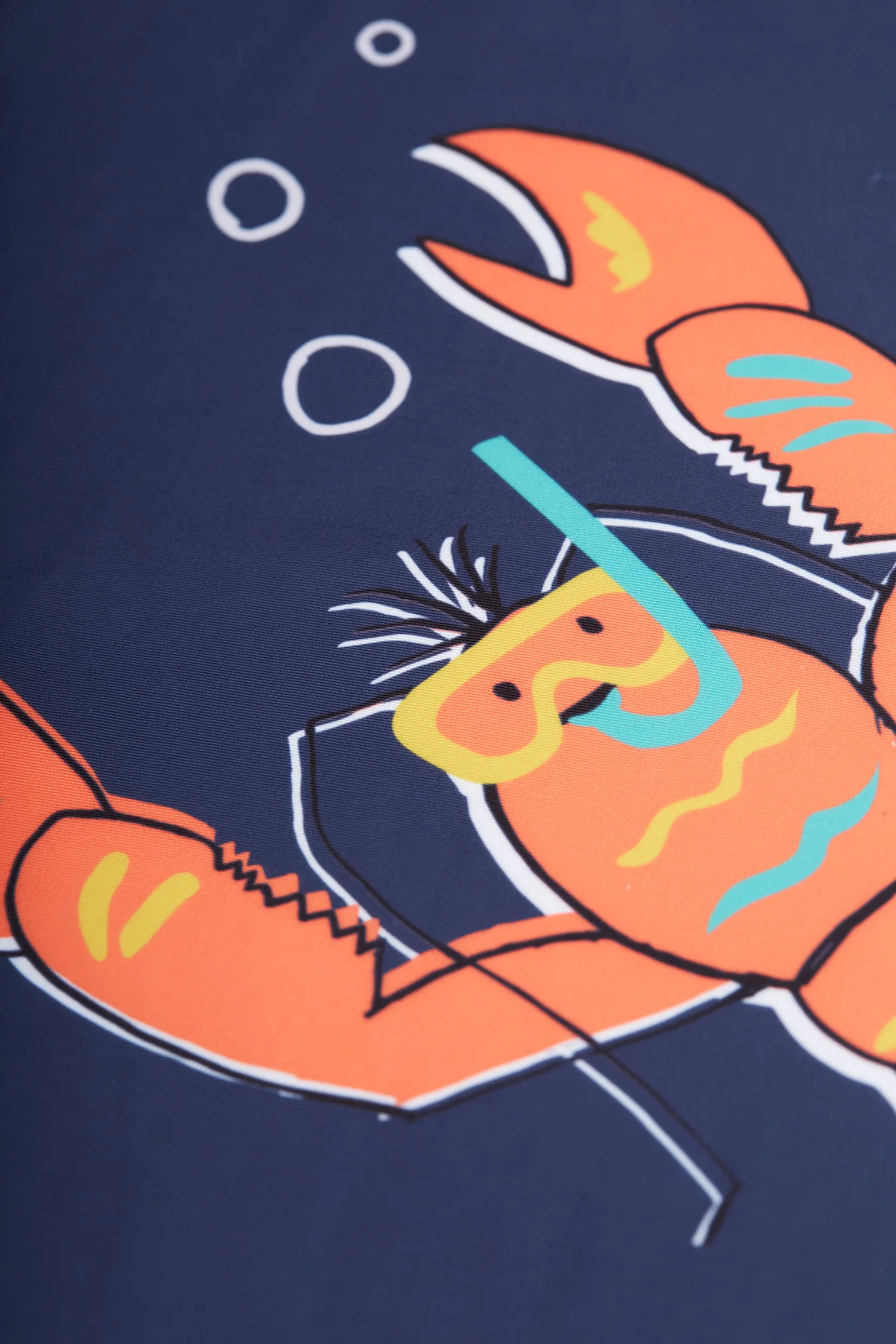 Sonnenschutz Shirt Hummer von Frugi - Image 3