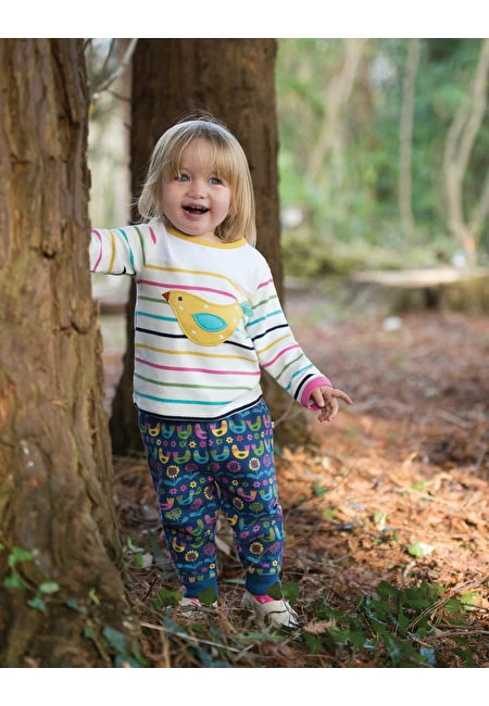 Bunte Hose mit Vögel von Frugi - Image 2